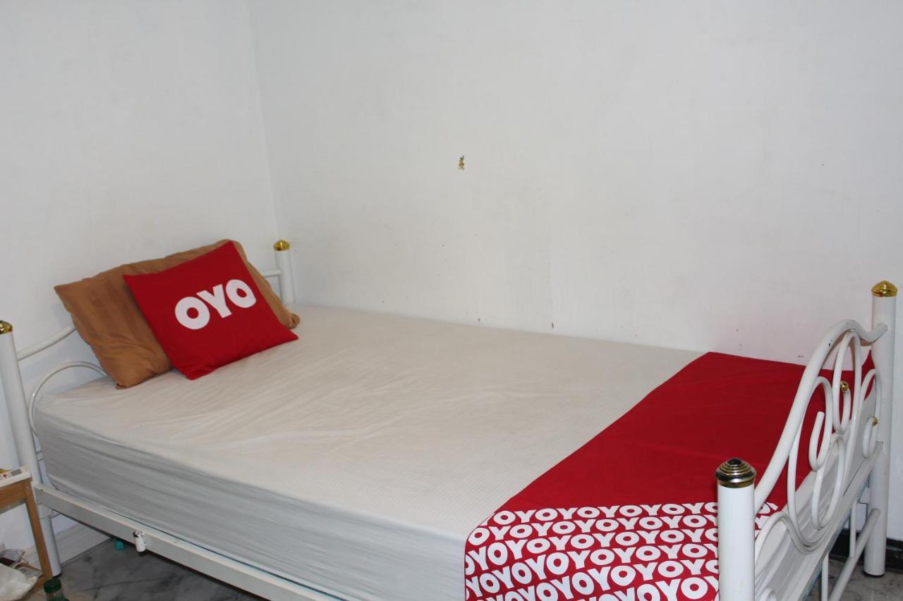 The Twins Hostel Μπανγκόκ Εξωτερικό φωτογραφία