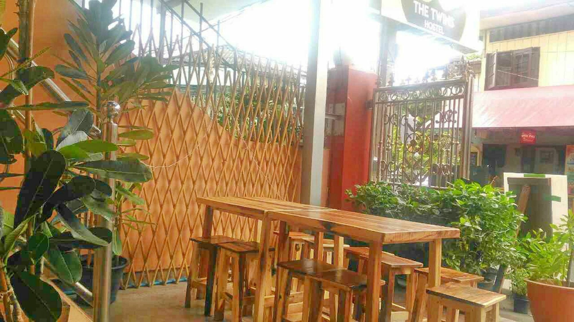 The Twins Hostel Μπανγκόκ Εξωτερικό φωτογραφία